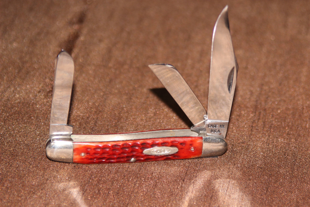 Vintage 1965-1969 Case XX 6347 HP Stockman Red bone Knife (#122)
