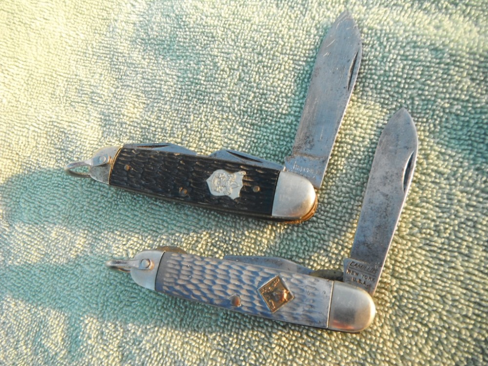 2 Boy Scout Pocket knives; CAMILLUS NEW YORK USA CUB SCOUT KNIFE