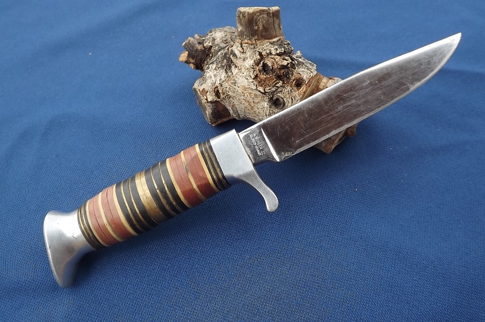 VINTAGE OTHELLO FIXED BLADE KNIFE. ANTON WINGEN JR. SOLINGEN