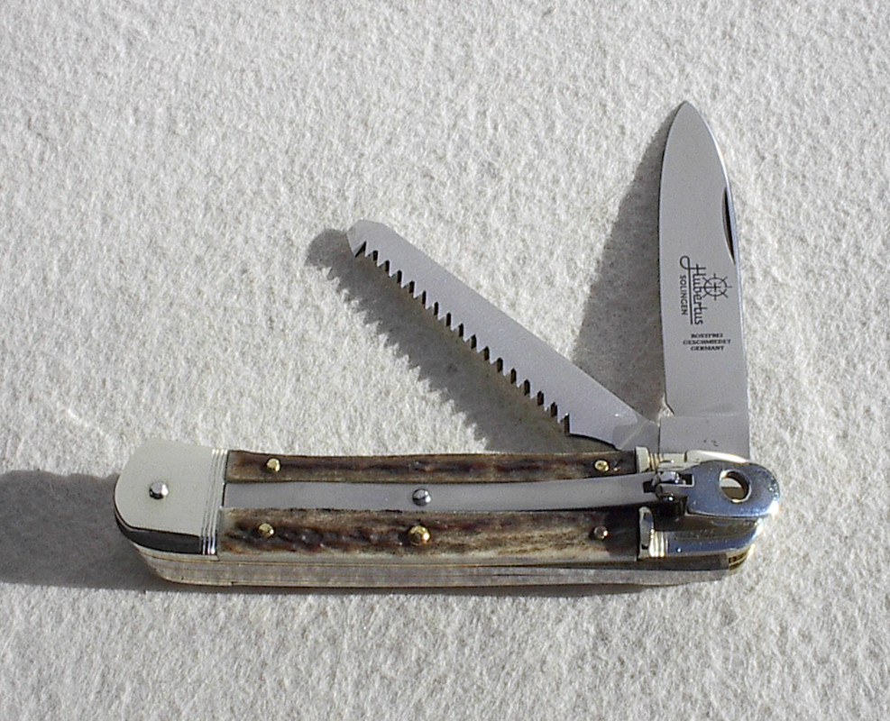 NOS RARE OLDER KNIFE WITH NAIL NICK, HUBERTUS BOY SCOUT 11CM STAG