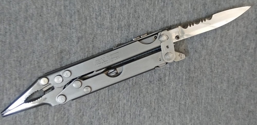 https://www.allaboutpocketknives.com/catalog/image/archives/catalog/1593640250_43_5.jpg