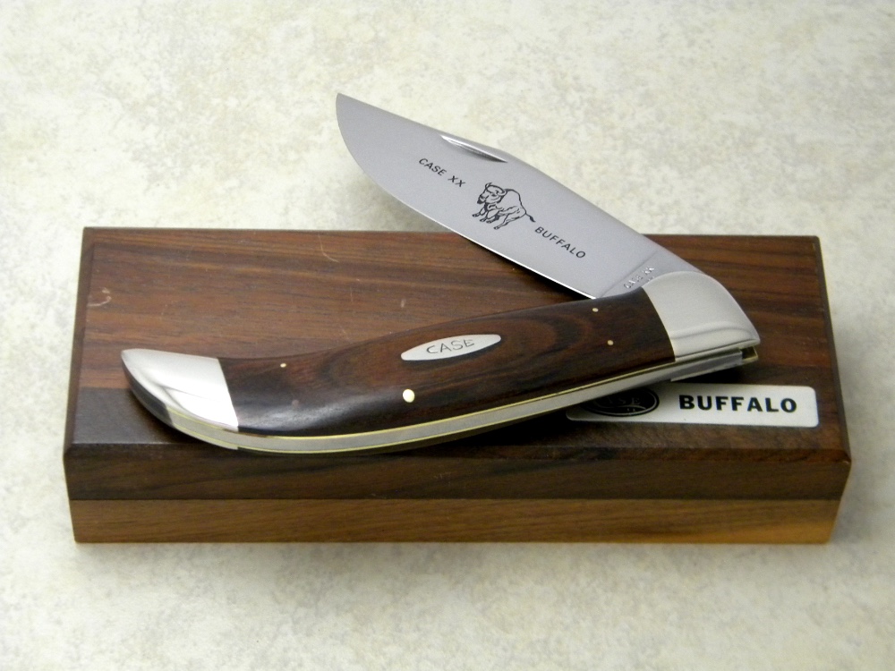 Case XX USA 1970's Wood P172 Buffalo Clasp Knife in Box