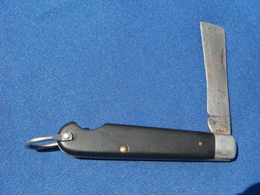 Vintage Camillus Pocket Knife Folding Rope knife, sailor's Knife