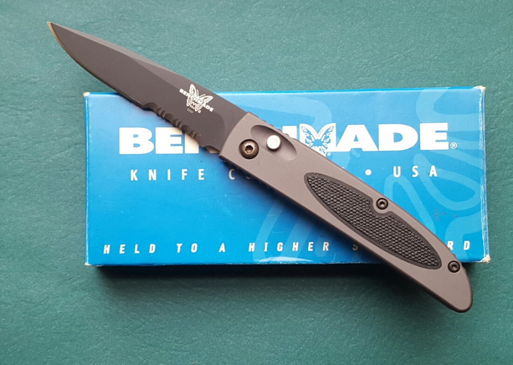 Benchmade 3200 Vintage Mel Pardue Design