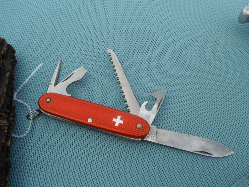 Swiss army knife farmer top