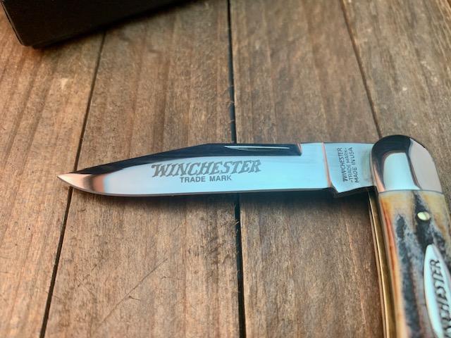 Winchester By Queen Split Back Spring Whittler Stag Handles