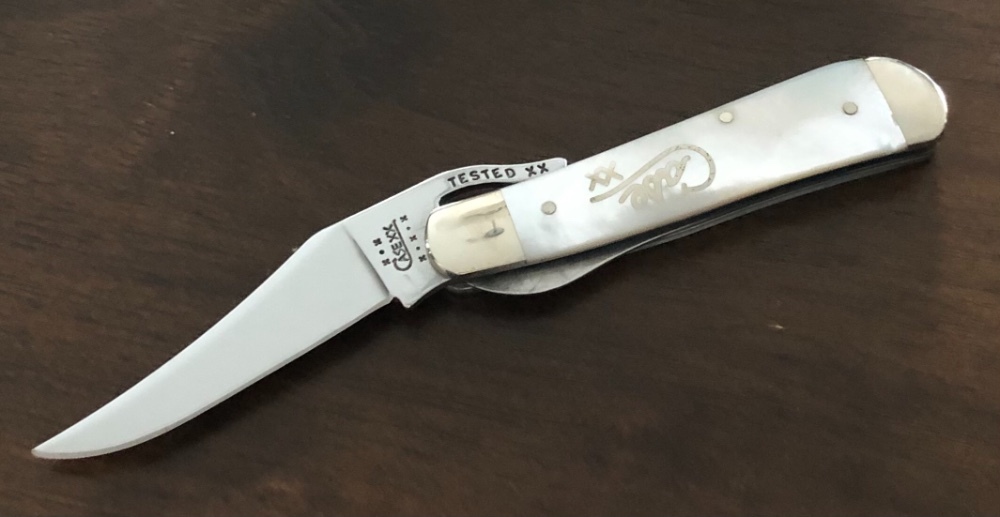 2002 Case XX 81953L Russlock Knife - Beautiful Genuine Mother of