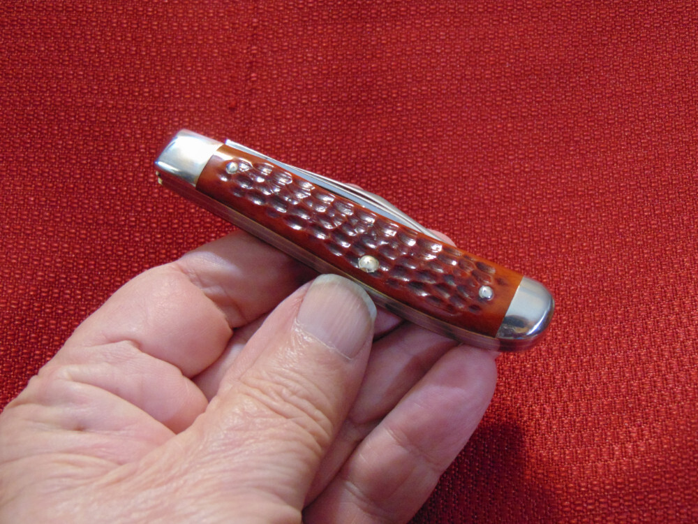 VINTAGE CASE XX 6207 MINI- TRAPPER KNIFE RED BONE HANDLES 1940/1964