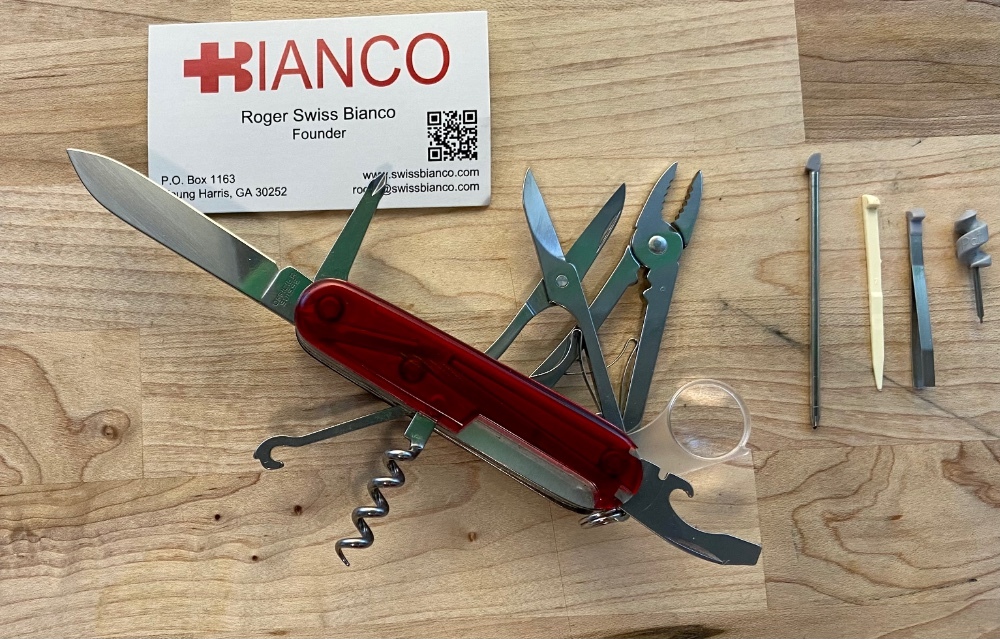Victorinox Yeoman Mechanic with Ruby scales free shipping