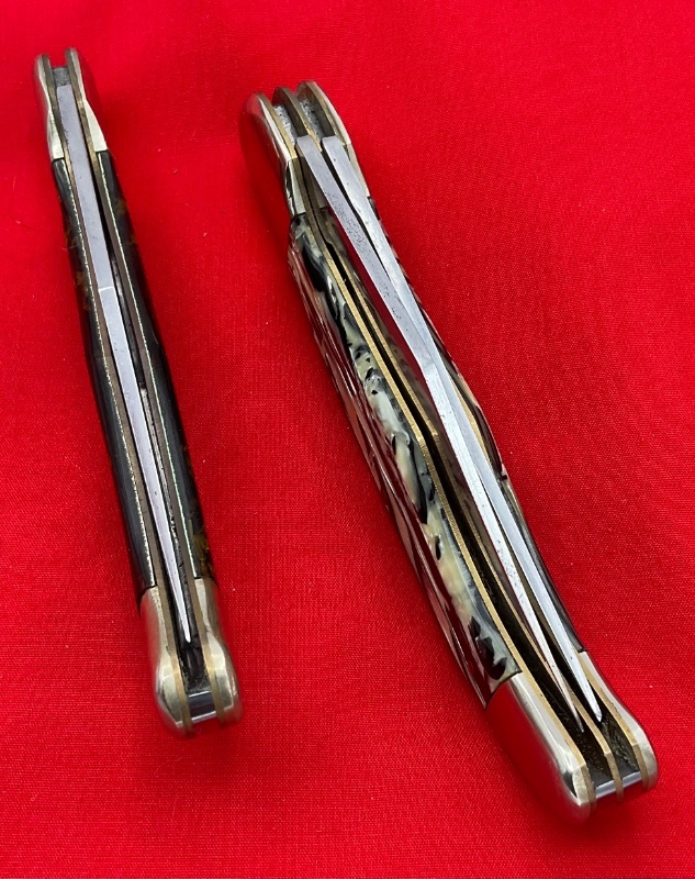 2 Knife Set Fight'n Rooster “Cock of the Walk” Folding Hunters 1st