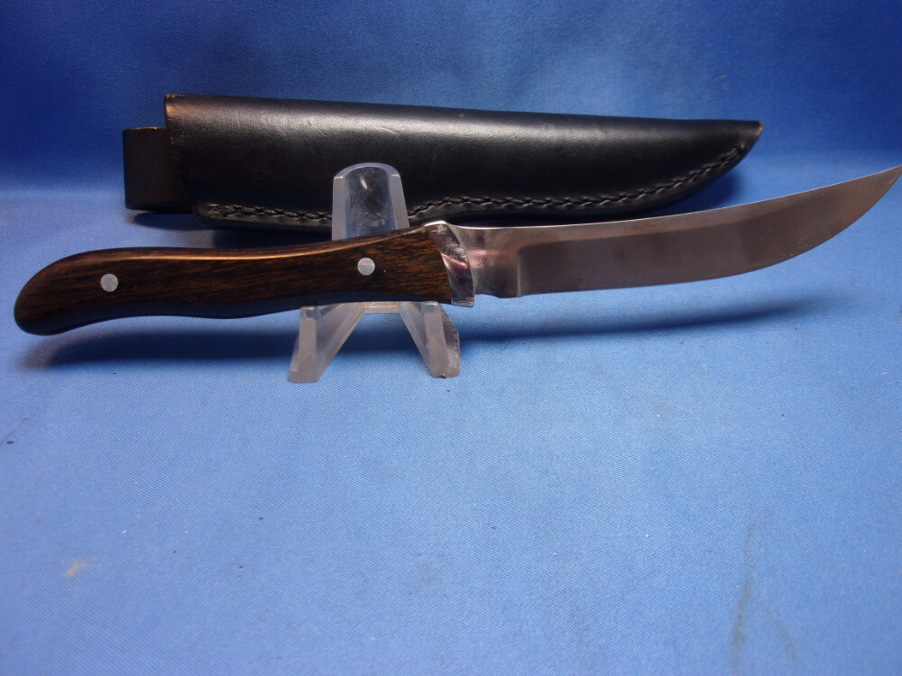 Buck 107 Scout Skinner Bird and Trout Knife w/ sheath