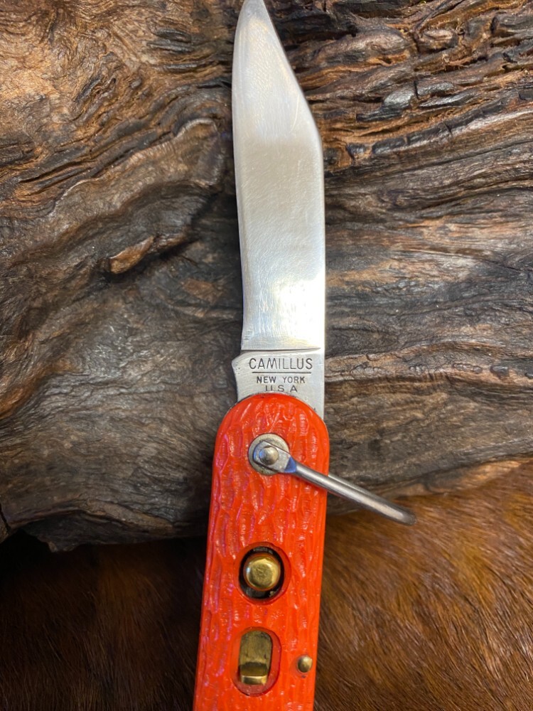 Camillus, New York, USA., Military Paratrooper Automatic Knife, 4 1/4"