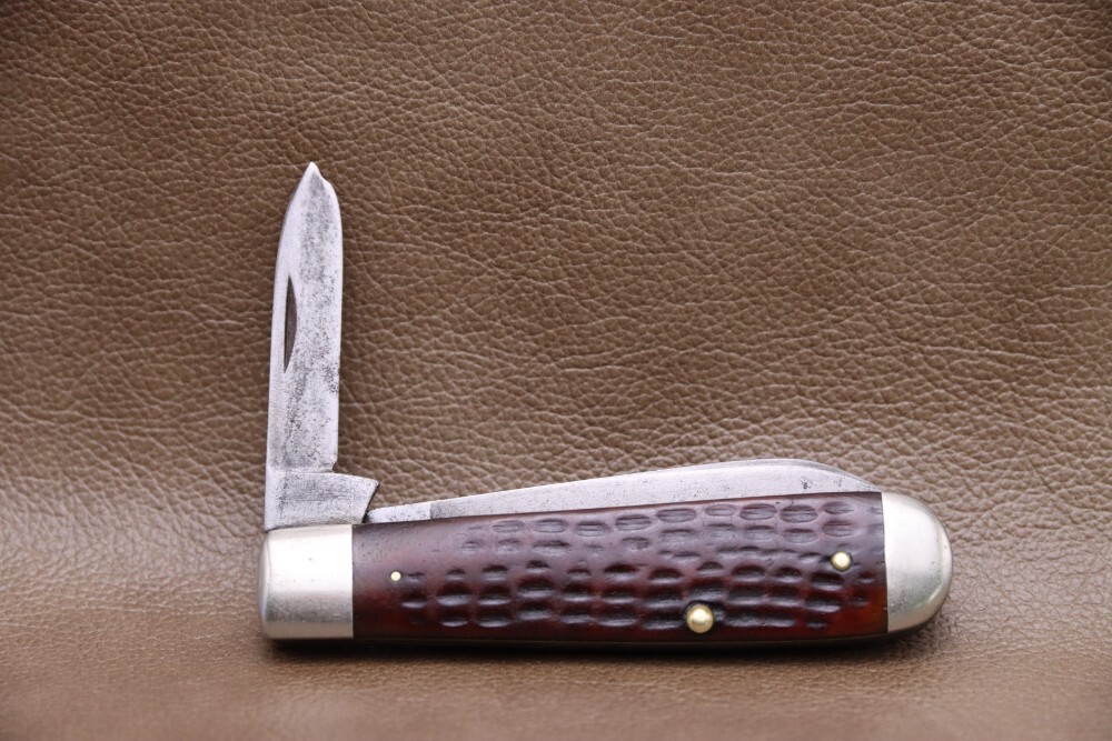 40/64 Case XX 6214 Red Bone Handles