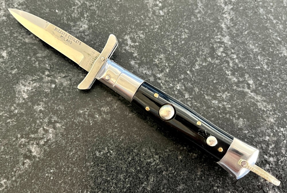 RIZZUTO ESTILETD MILANO アンティーク雑貨　ビンテージ雑貨 Rare Miniature Rizzuto Estileto Milano, Batwing Guards, Step Bolster