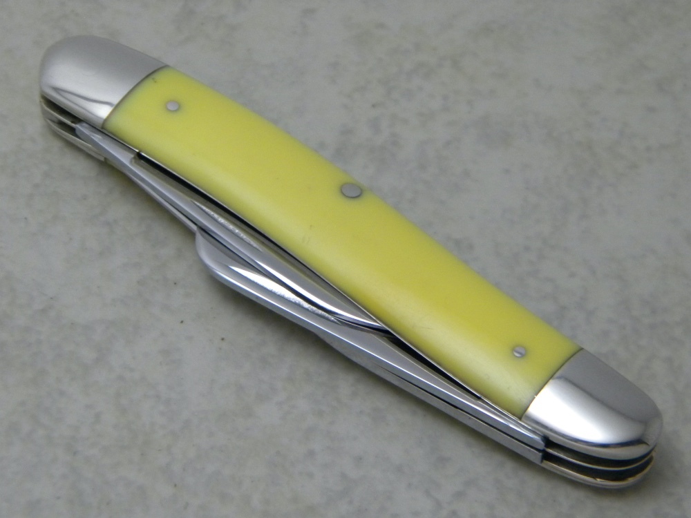 Case XX USA 8 Dot 1972 Yellow 3318HE Medium Stockman Knife