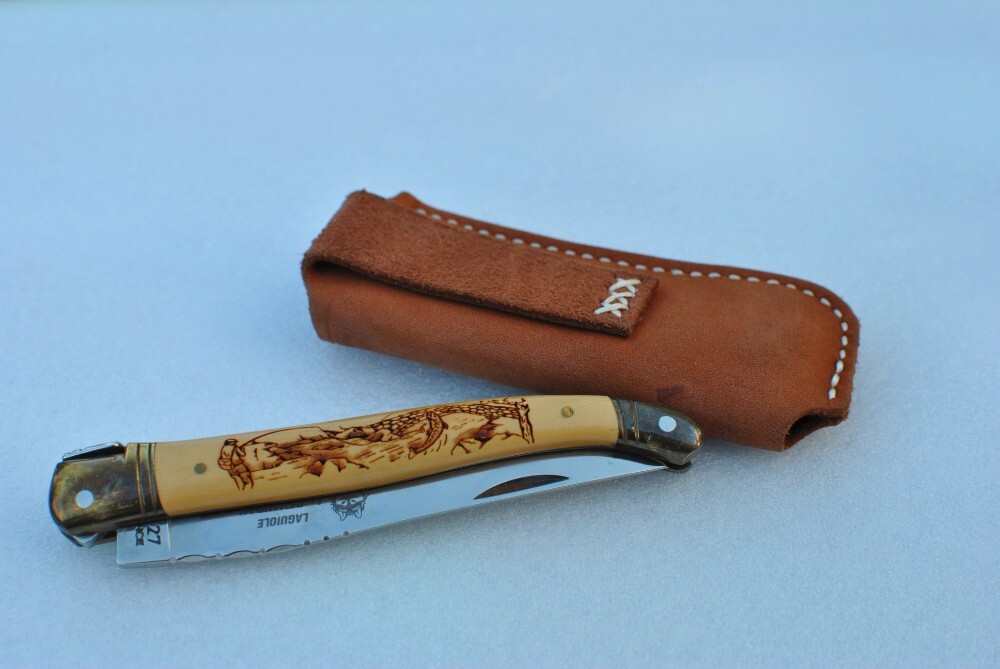 Laguiole Le Gevaudan 12C27 Steel 4 3/4