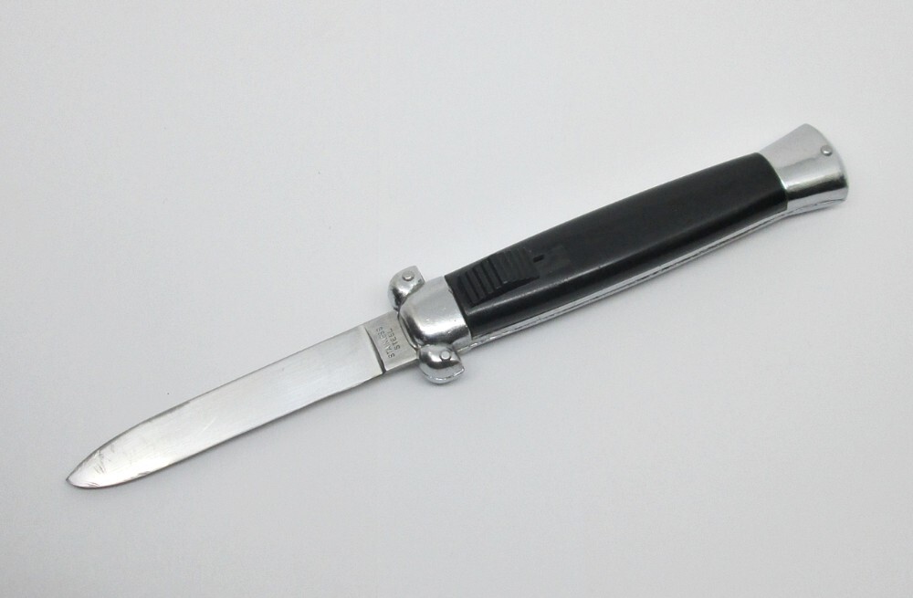 Vintage OTF Out the Front Automatic Switchblade Early K108 Smooth