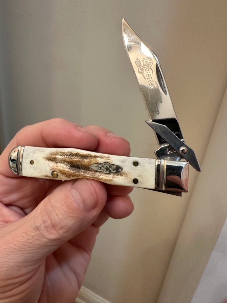 Case XX Cheetah Cub w/ Genuine Elk horn handles and fluted