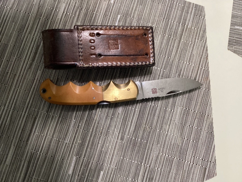 VINTAGE ALMAR LOCKBACK HUNTER