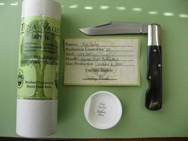 TUNA VALLEY BUFFALO HORN FISH SCALER #2 TUNA VALLEY BUFFALO HORN FISH SCALER #2