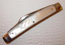 UNION Cutlery CO. OLEAN N.Y. - 4 Blade Pearl Congress Pen UNION Cutlery CO. OLEAN N.Y. - 4 Blade Pearl Congress Pen