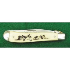Schrade SC503 Scrimshawed Gunstock Trapper Schrade SC503 Scrimshawed Gunstock Trapper