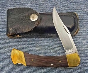 Buck 110 Folding Hunter 6TH Version; Variation 1 
