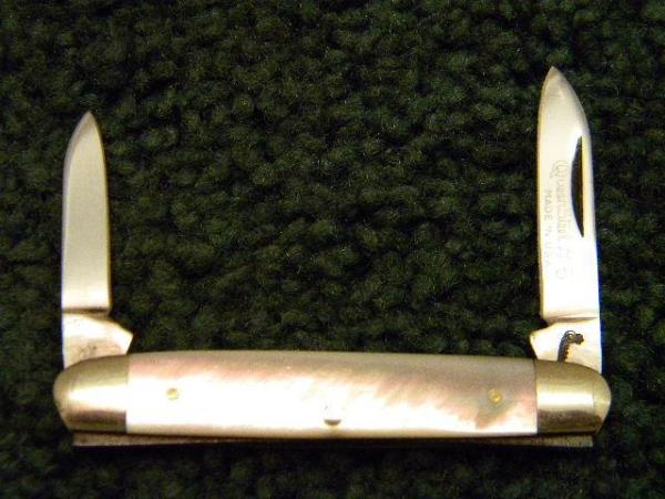 Queen #6 Pearl Senetor Pen Queen Tang Stamp Etched - 1973-1975 