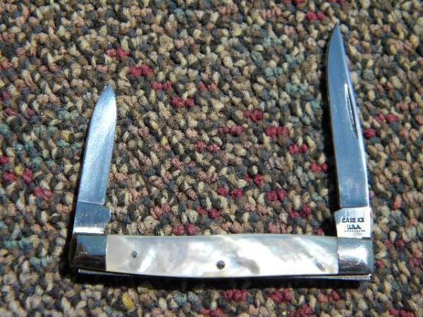 Case XX USA 9 Dot (1971) 8233 Genuine Pearl Case XX USA 9 Dot (1971) 8233 Genuine Pearl