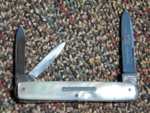 John Primble Belknap 5304 Pearl Pen Knife - 1950's