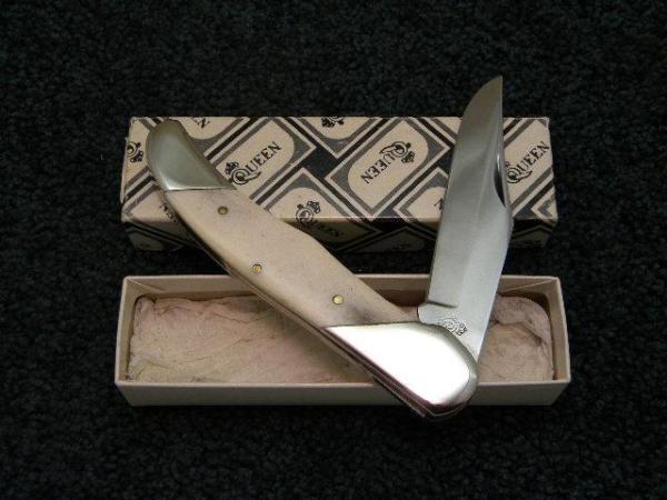 Queen Smooth White Bone Folding Hunter Knife Big Queen Smooth White Bone Folding Hunter Knife Big