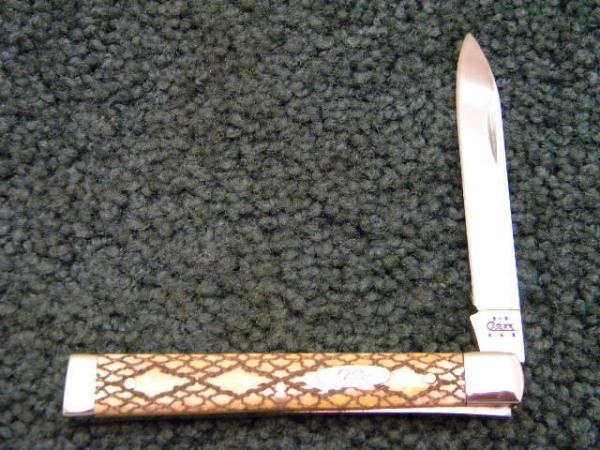 Case XX 2004 USA 6185 SS Snake Skin Bone Doctors Knife - Mint Case XX 2004 USA 6185 SS Snake Skin Bone Doctors Knife - Mint