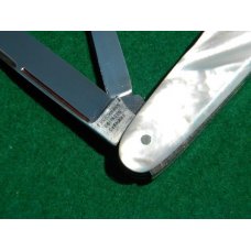 E Bruckmann Ohligs-Solingen, Germany Pearl 4 Blade - C. 1891-1956 E Bruckmann Ohligs-Solingen, Germany Pearl 4 Blade - C. 1891-1956