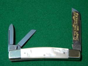 Fight'n Rooster Frank Buster Co. Solingen Germany 1979 Pearl Whittler Club Knife