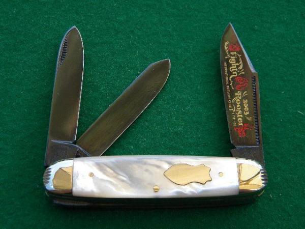 Fight'n Rooster Pearl 3 Backspring Whittler - Gun Blued Blades - Mint Fight'n Rooster Pearl 3 Backspring Whittler - Gun Blued Blades - Mint