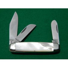 Fight'n Rooster Pearl 3 Blade Cattle Pattern 1997 Club Knife - Mint Fight'n Rooster Pearl 3 Blade Cattle Pattern 1997 Club Knife - Mint