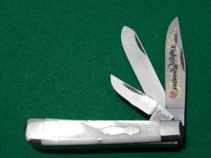 Fight'n Rooster Pearl 3 Blade Trapper 1999 Club Knife - Mint