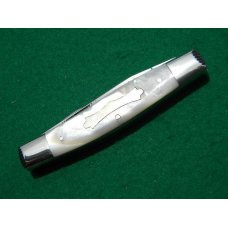 Fight'n Rooster Pearl Muskrat 1998 Club Knife - Mint Fight'n Rooster Pearl Muskrat 1998 Club Knife - Mint