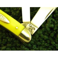 Case XX 1940-64 3220 Yellow Composition Peanut - Mint Case XX 1940-64 3220 Yellow Composition Peanut - Mint