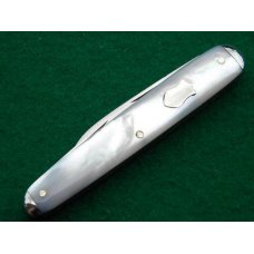 E Bruckmann Ohligs-Solingen, Germany Pearl Whittler - C. 1891-1956 E Bruckmann Ohligs-Solingen, Germany Pearl Whittler - C. 1891-1956