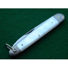 E Bruckmann Ohligs-Solingen, Germany Pearl 2 Blade w/Bail - C. 1891-1956 E Bruckmann Ohligs-Solingen, Germany Pearl 2 Blade w/Bail - C. 1891-1956