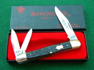 Winchester Trade Mark 1989 USA 3971 Split Back Whittler - NIB