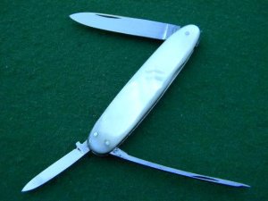 W.R. Case & Sons Bradford PA 83083 Pearl Lobster Knife C.1905-1914 - Mint