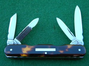G. Ibberson (Stan Shaw) Sheffileld England 1957 Imitation Tortoise Shell Pen Knife - Mint