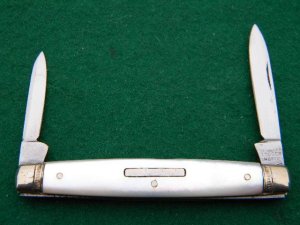 William Rogers Sheffield (Cut My Way) Pearl Pen Knife - C.1830-Present