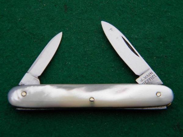 J. Wain Sheffield Pearl Pen Knife - C.1890's-1920's J. Wain Sheffield Pearl Pen Knife - C.1890's-1920's