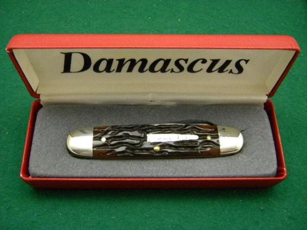 Remington UMC USA 2000 Genuine Bone R4353-D Damascus Silver Bullet Knife - NIB Remington UMC USA 2000 Genuine Bone R4353-D Damascus Silver Bullet Knife - NIB