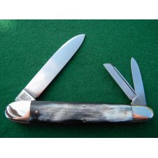 Bulldog Brand Solingen Germany Horn Celebrated Anglo Saxon Whittler Knife - NIB Bulldog Brand Solingen Germany Horn Celebrated Anglo Saxon Whittler Knife - NIB