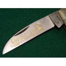 Fight'n Rooster Pearl Gunstock Whittler 1978 Club Knife - Mint Fight'n Rooster Pearl Gunstock Whittler 1978 Club Knife - Mint