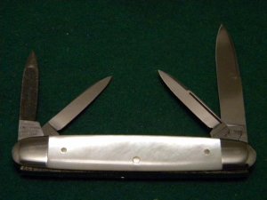 E Bruckmann Solingen Germany Pearl 4 Blade Pen Knife - C. 1891-1956